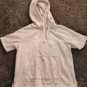 Under Armour White Short Sleeve Hoodie Womens Medium Comfy And Cute! 😍
